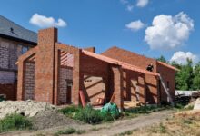 Photo of Технологии строительства дома из кирпича и глины